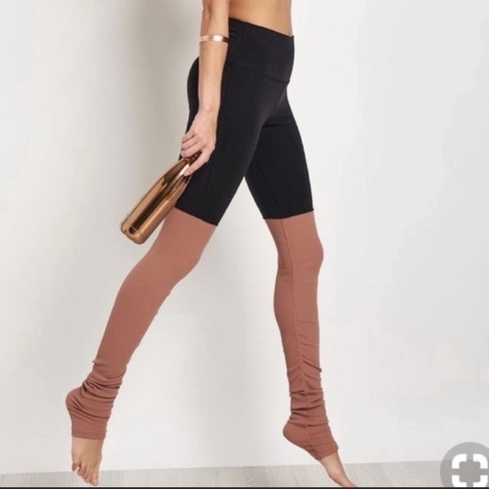 ALO YOGA high waisted Goddess Legging